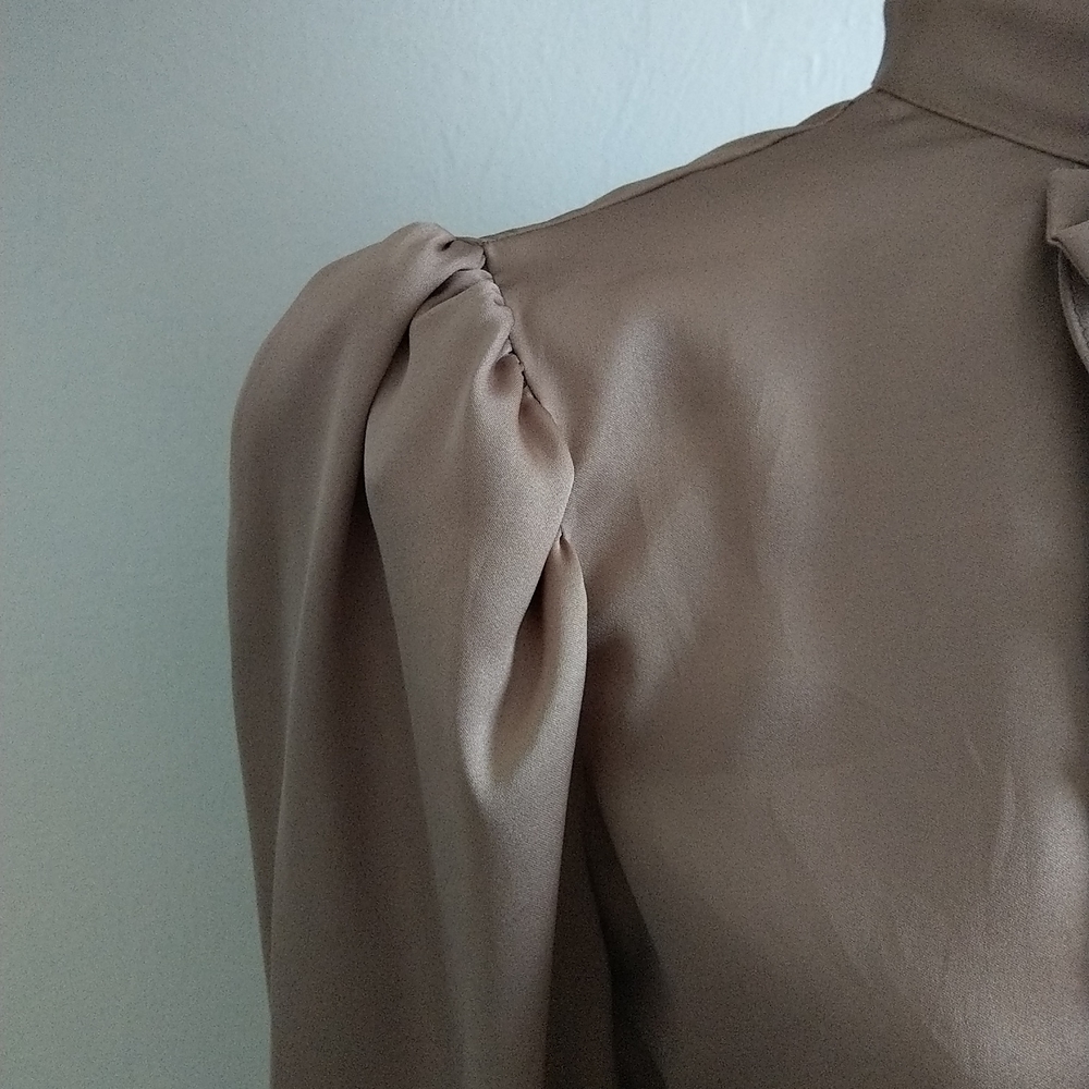 Gold Ruffle high neck blouse - Picture 3 of 8